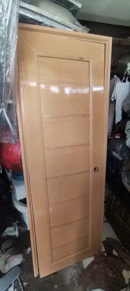 PINTU PVC CRYSTAL ELEGAN COKLAT