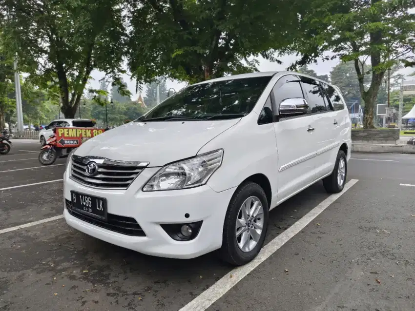 Innova Diesel Matic 2013