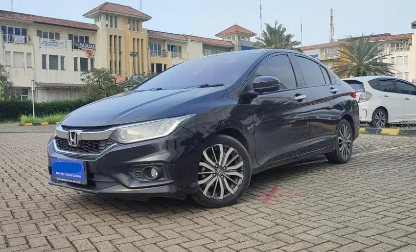 [OLXmobbi] Honda City 1.5 E Bensin-MT 2017 Hitam