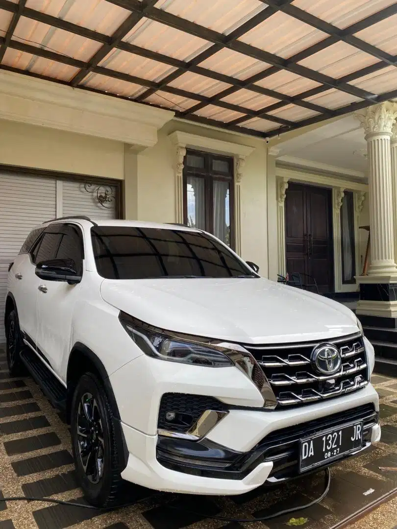 Fortuner GR vrz solar metik 2022 pjk 08-2025