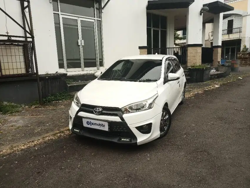 Pajak Panjang - TOYOTA YARIS 1.5 TRD SPORTIVO BENSIN A/T 2016 PUTIH