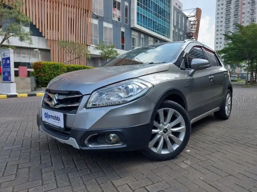 [OLXmobbi] Suzuki SX4 1.5 S-Cross Bensin-AT 2017 590