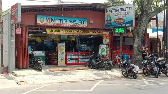 LOWONGAN PEKERJAAN