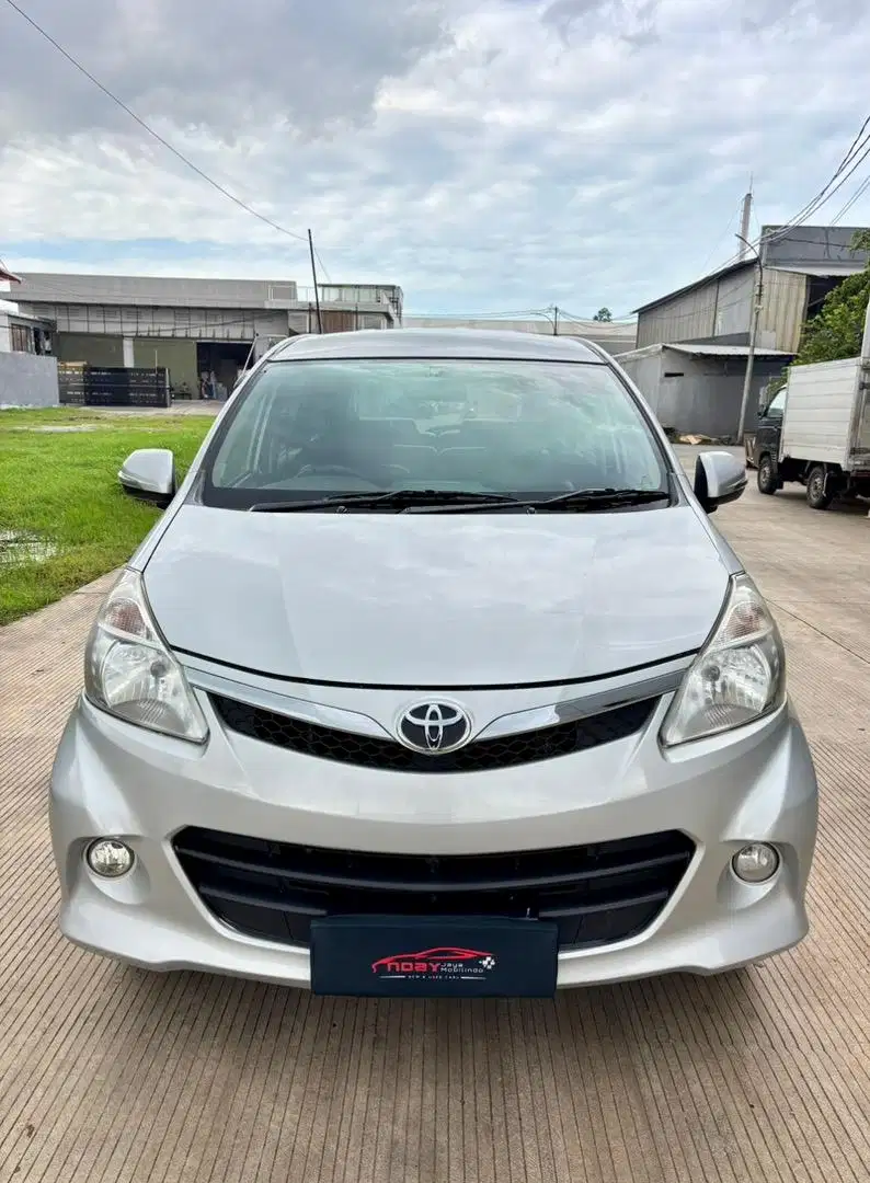 Toyota Veloz 1.5 2014 Manual ( Silver Metalik )