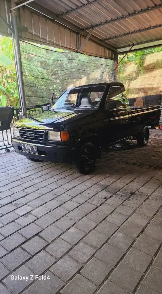 isuzu panther pic up 2.5cc istmwa tinggalpake siap tt