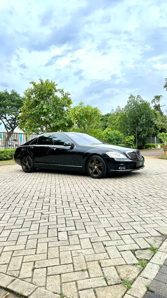 Mercy S300L 2010 Low Km & Full Ori Service Record