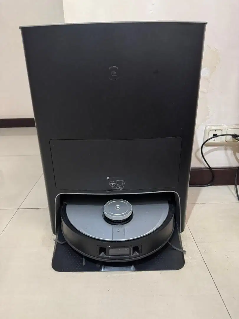 Ecovacs X1 Omni robot vacum cleaner