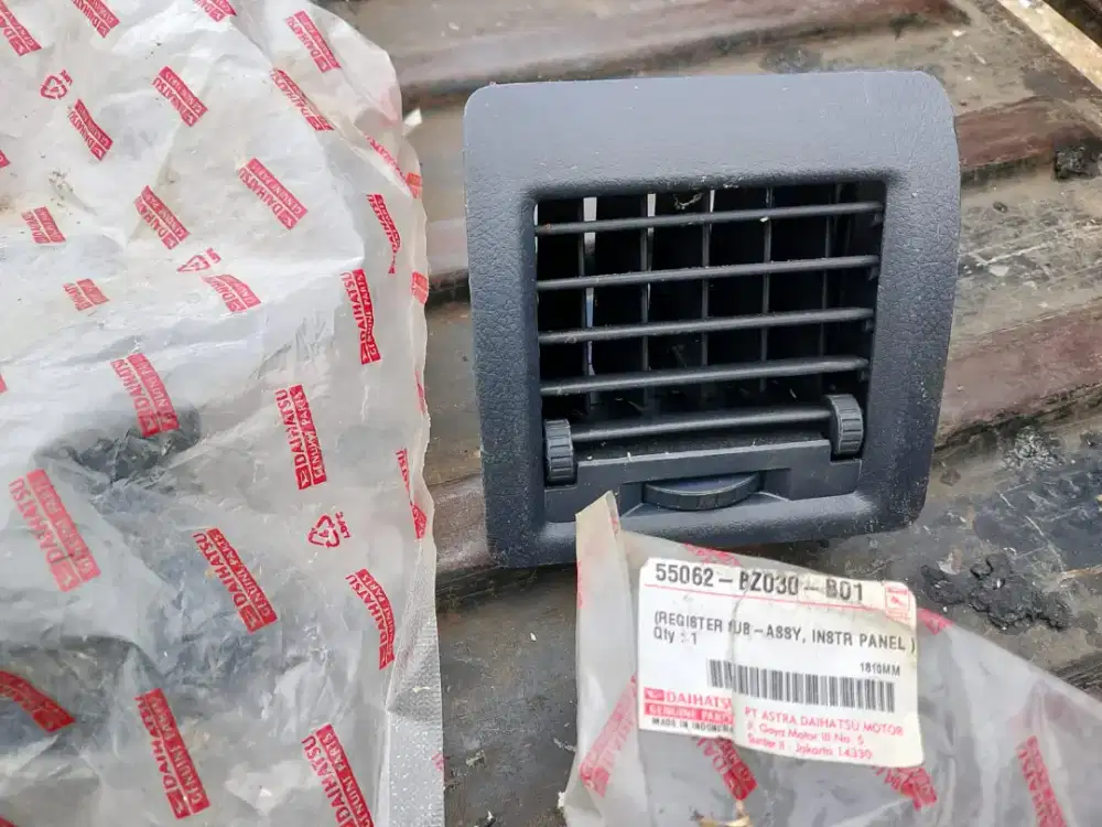 Kisi kisi AC grandmax