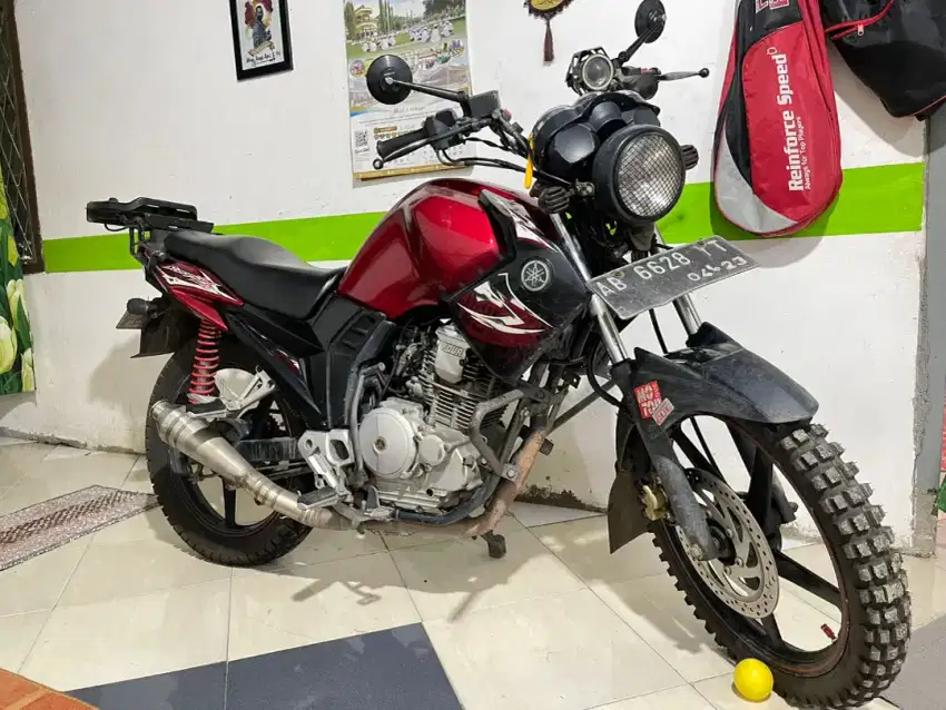 Yamaha Scorpio Z tinggal gas jalan sangat terawat