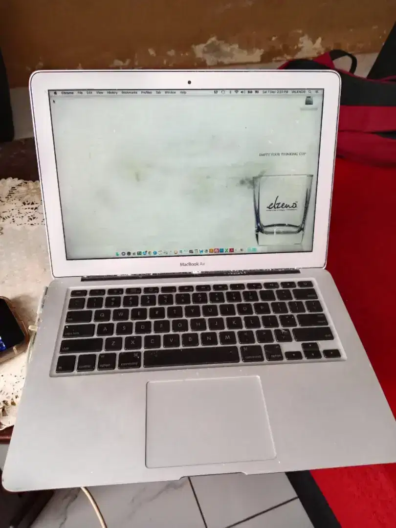 Macbook air 2010 13 inc minus