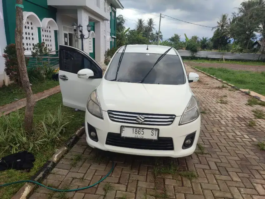 SUZUKI ERTIGA 2013