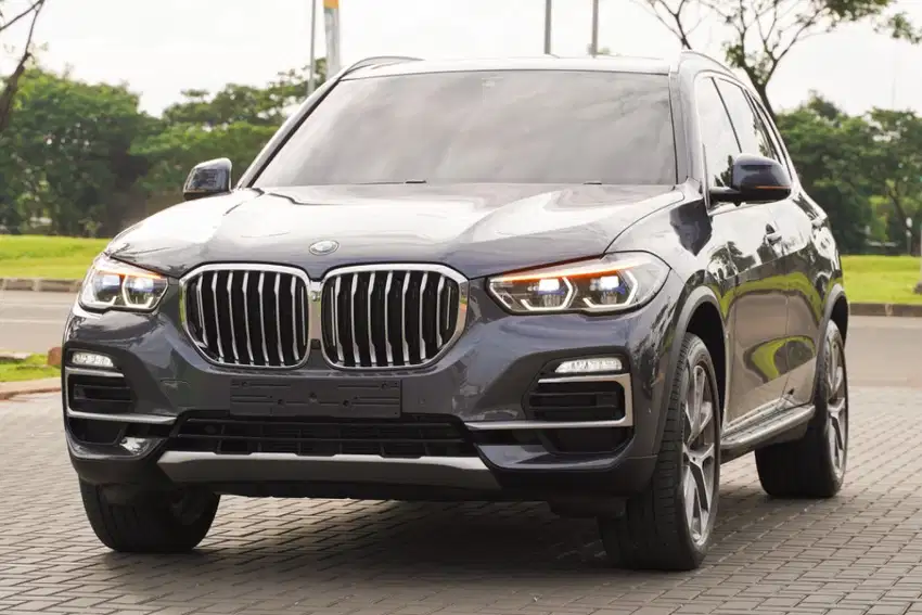 Gagah! BMW X5 G05 xDrive40i xLine 2019 mercy gle glc gls