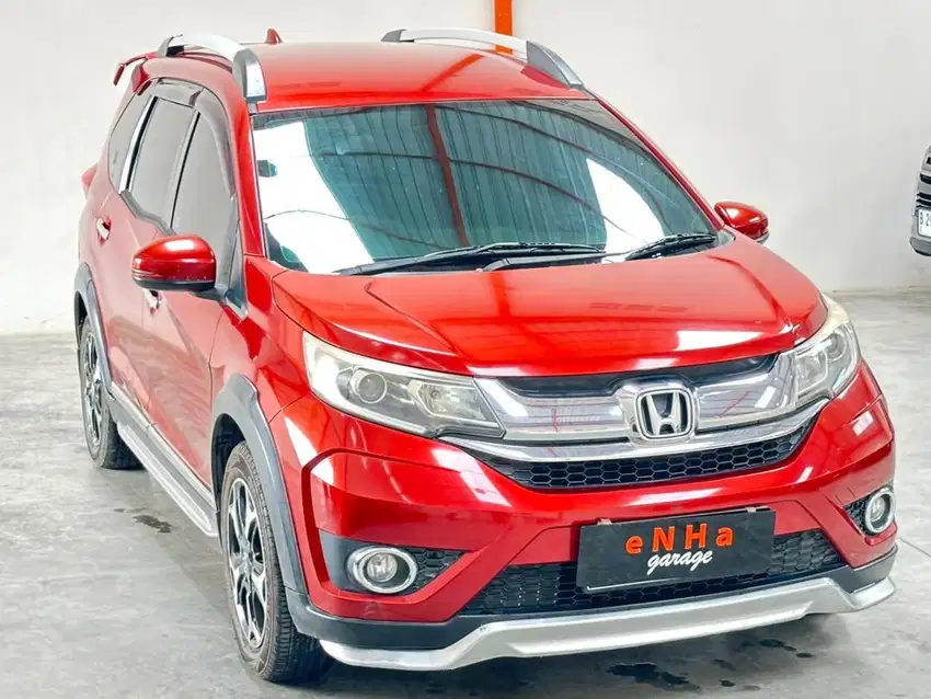 Honda BRV PRESTIGE 1.5 A/T 2016.. eNHa garage Semarang..