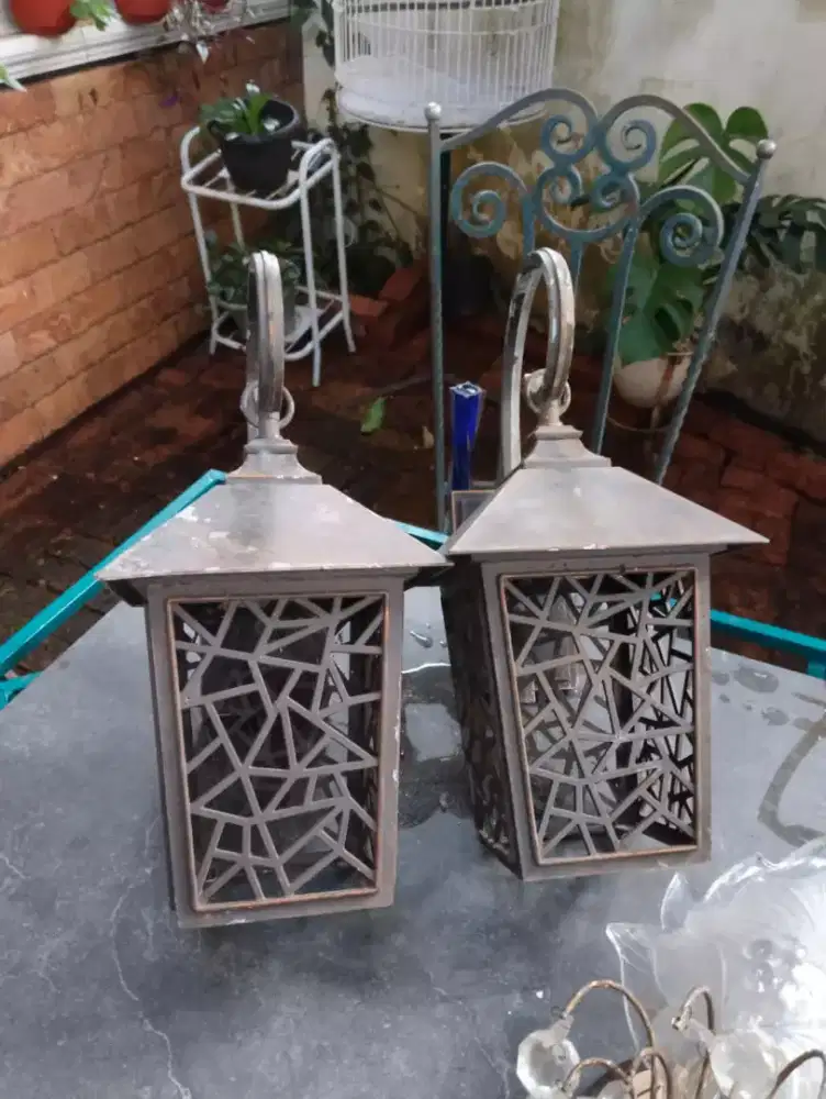 Lampu dinding harga utk 1 pasang nego