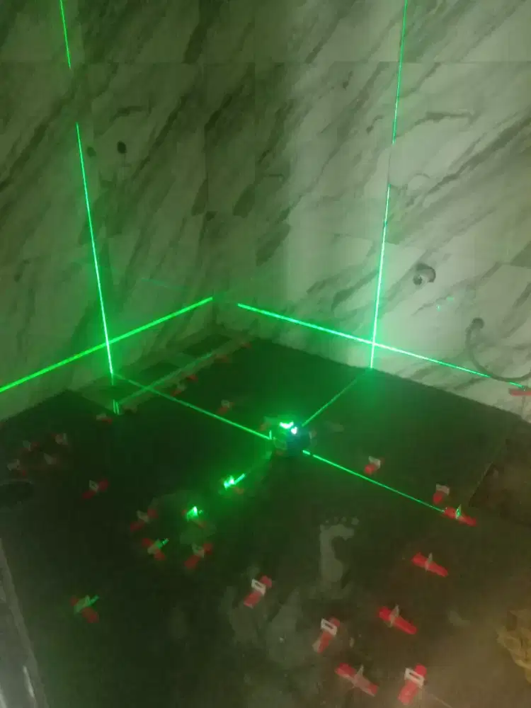 Jasa pasang granit dan keramik