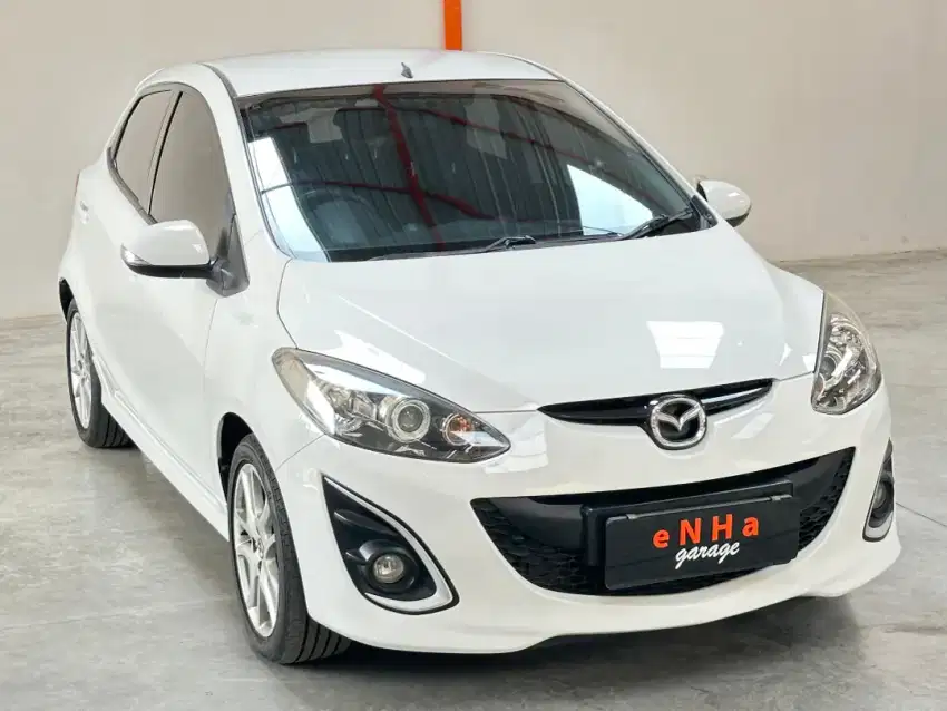 MAZDA 2 TYPE R 2012 MATIC TERMURAH!!