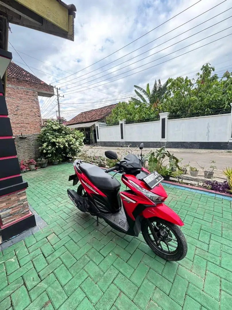 VARIO LED 125 CC 2016