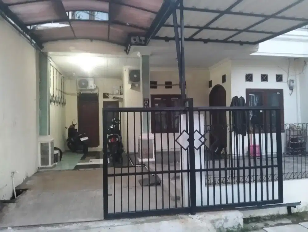 Kost Kostan Putera Pak Darwin Komplek Sekneg