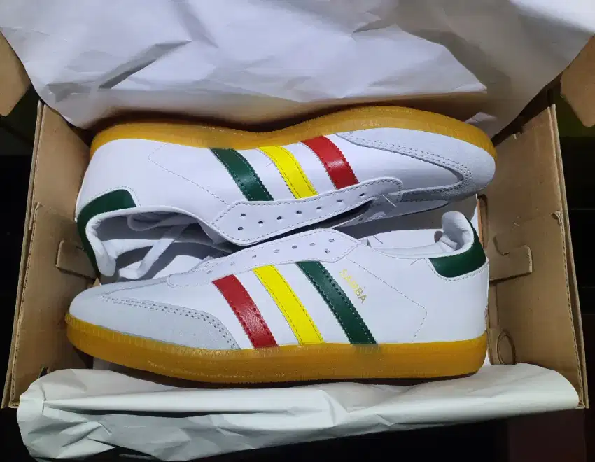 Adidas Samba white Size 42