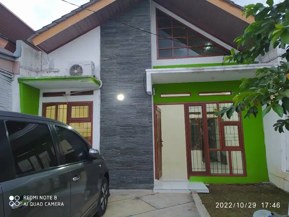 Di kontrakan/sewakan rumah nyaman dan strategis di First Tasnim