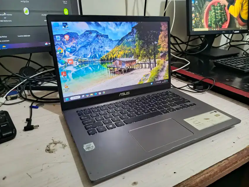 Laptop Core i3 gen 10 ASUS, 14 inch, Keyboard Backlight, Mulus 98%