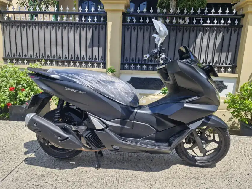 Bekas berkualitas bergaransi PCX CBS 160 2022 siap pakai