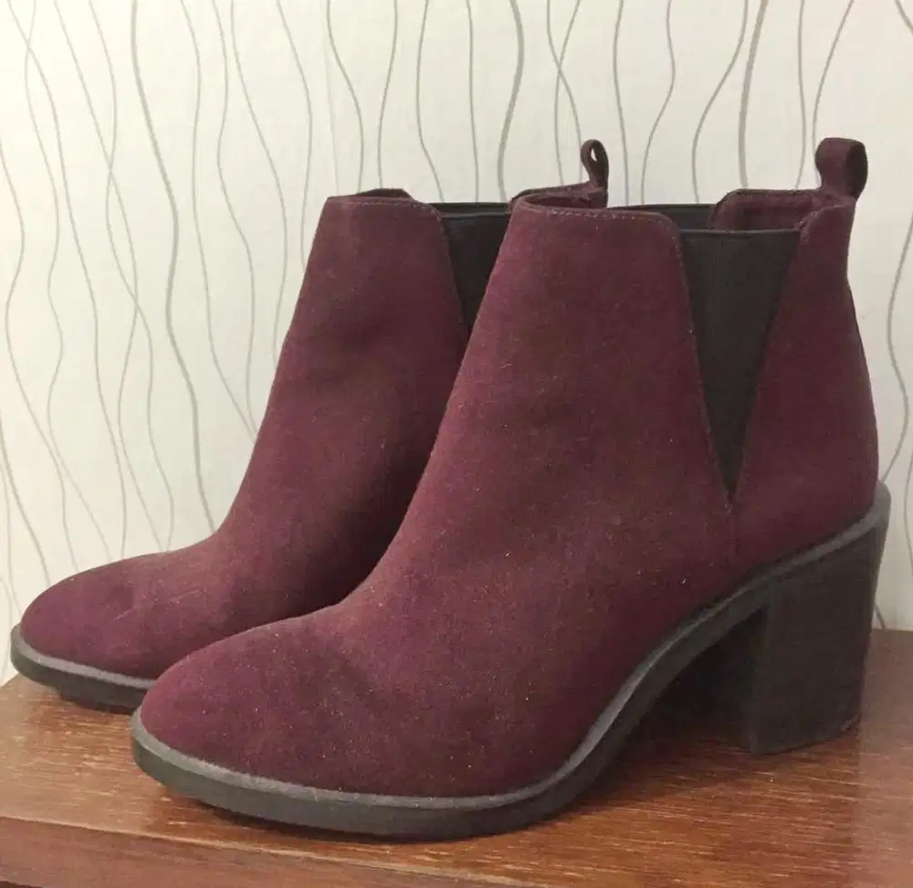 Boots Stradi Maroon