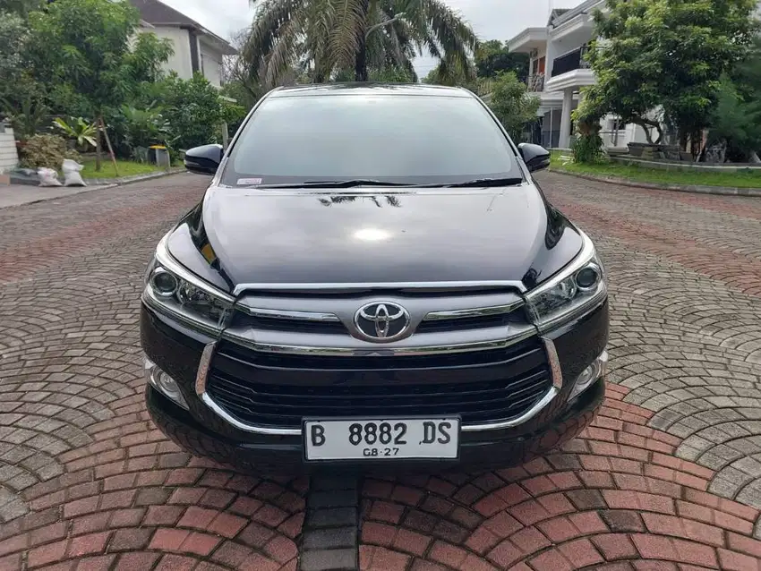 INNOVA REBORN V DIESEL MATIC 2018