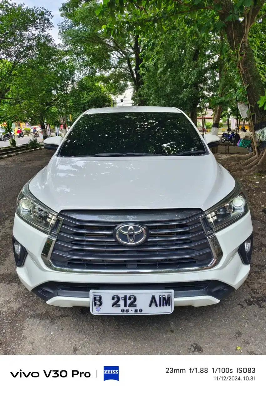 TOYOTA KIJANG INNOVA DIESEL 2.4 V SOLAR-AT [2022] WHITE