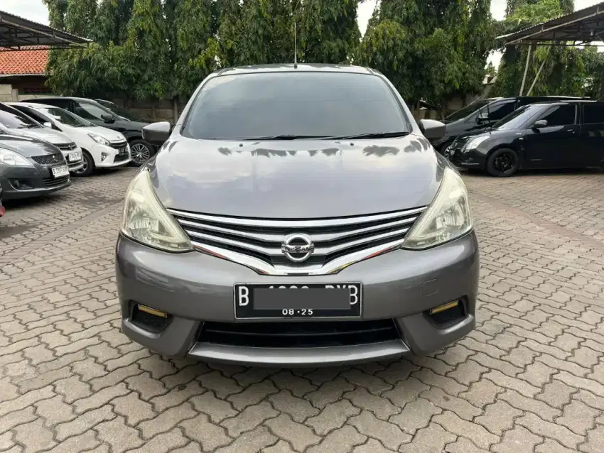 DP 3JT LIVINA SV AT 2015 RARE STEEL GREY