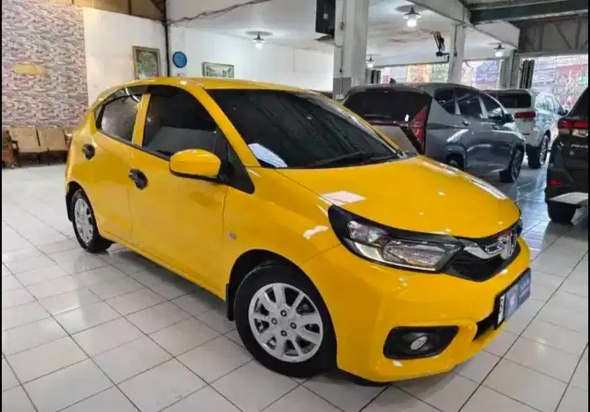 Honda BRIO E CVT 1.2 Bensin AT 2019 Kuning