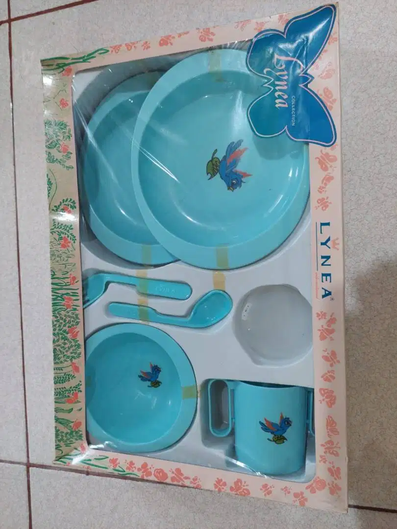 Lynea Table Set (Peralatan Makan) Bayi