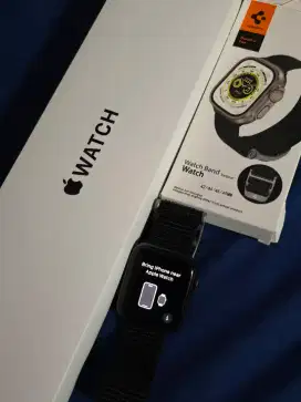 Apple Watch SE 44 MM Space Gray (Baru Satu Bulan)