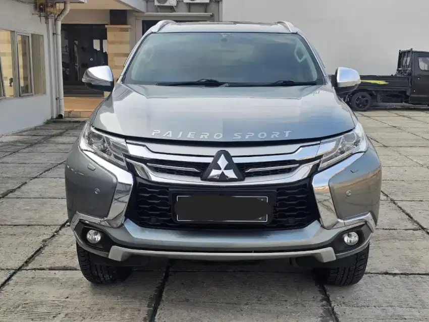 Pajero dakar sport 2018 grey