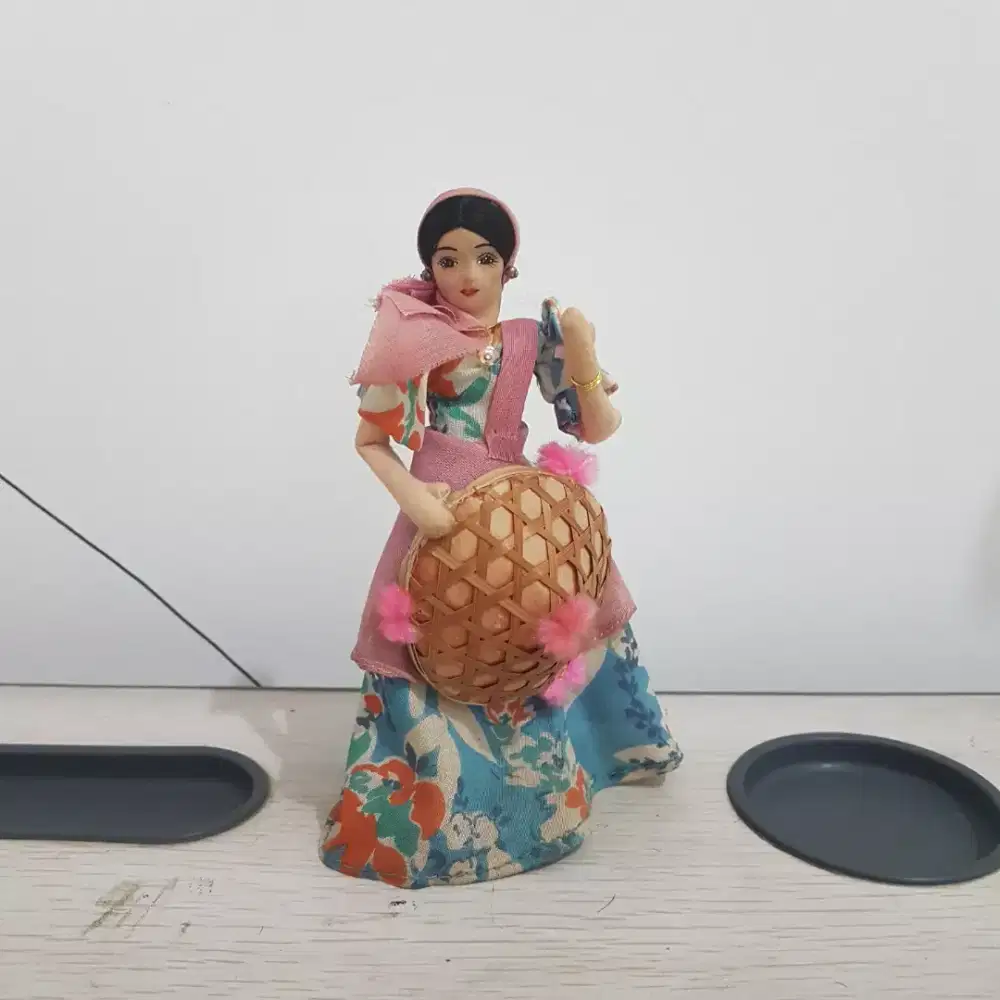 Pajangan Boneka Vintage Philippines Asia Filipina