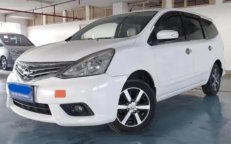 [OLXmobbi] Nissan Grand livina 1.5 XV Bensin-AT 2017 Putih