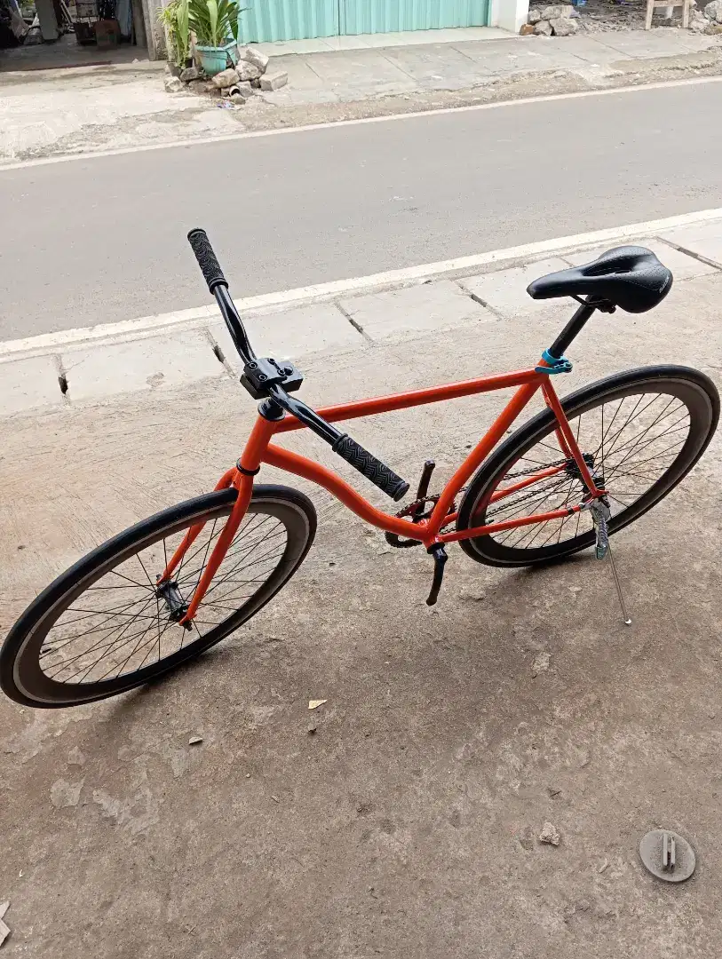 Sepeda fixie repaint orange