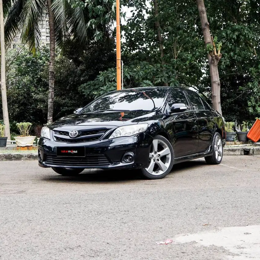 Toyota Corolla Altis 1.8 G AT 2013