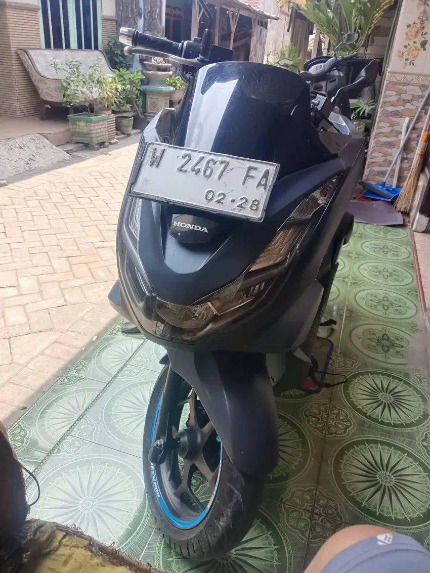 Di jual honda pcx th 2023