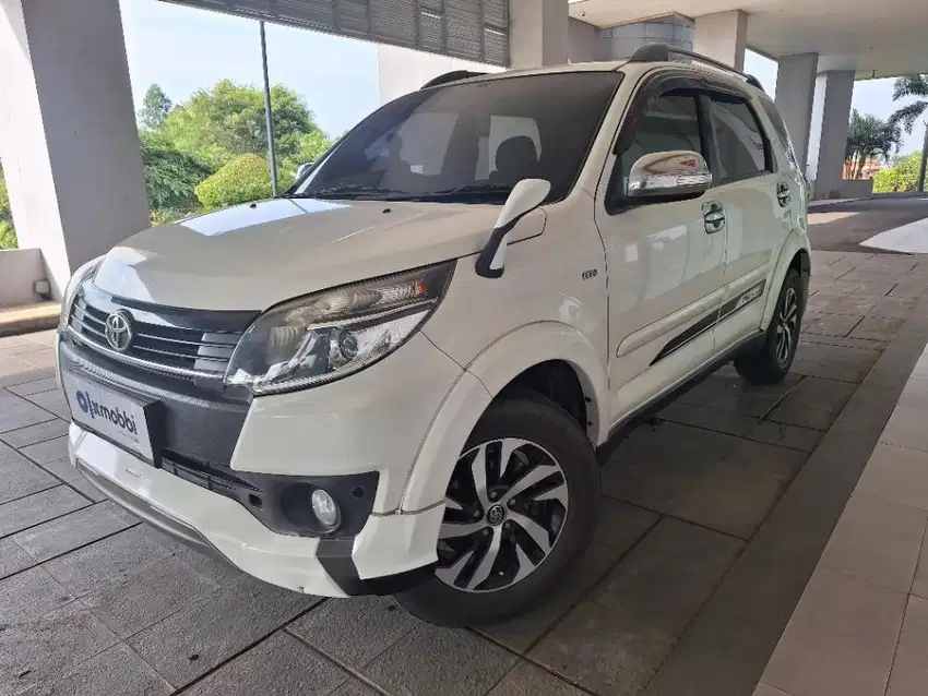 TDP Ringan -  Toyota Rush 1.5 TRD Sportivo Bensin MT 2015 Putih TQ