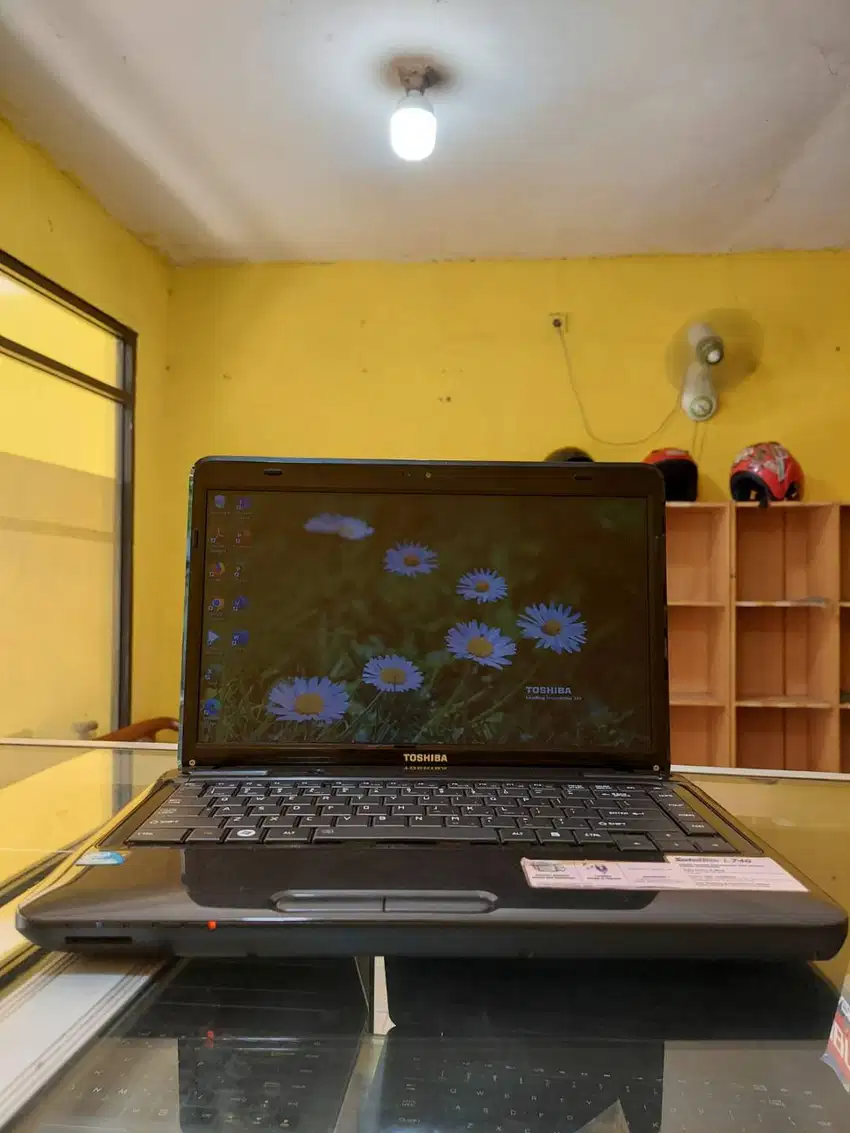 Laptop toshiba L740 Core i5 ram 8 gb siap pakai