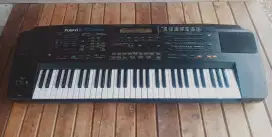 KEYBOARD ROLAND E70