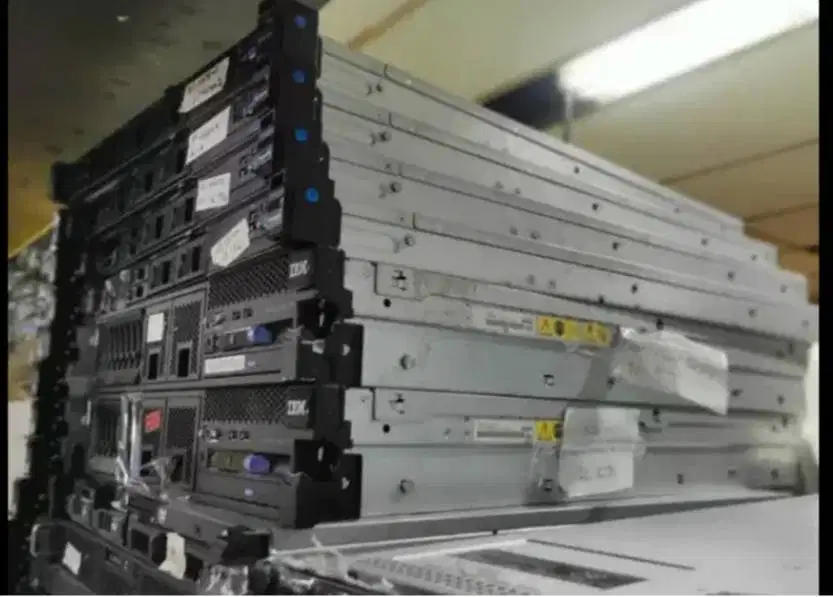 Server IBM X3550 M5 Dobel processor 1U (NK)