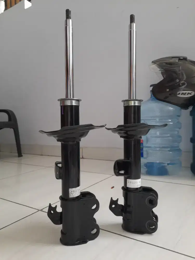 SHOCK ABSORBER AVANZA/XENIA 2011 keatas