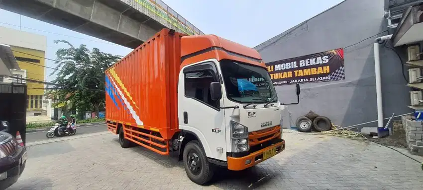 Isuzu Elf NMR81 Long 150PS 6R + Box Besi Jumbo - 2023 - seperti baru