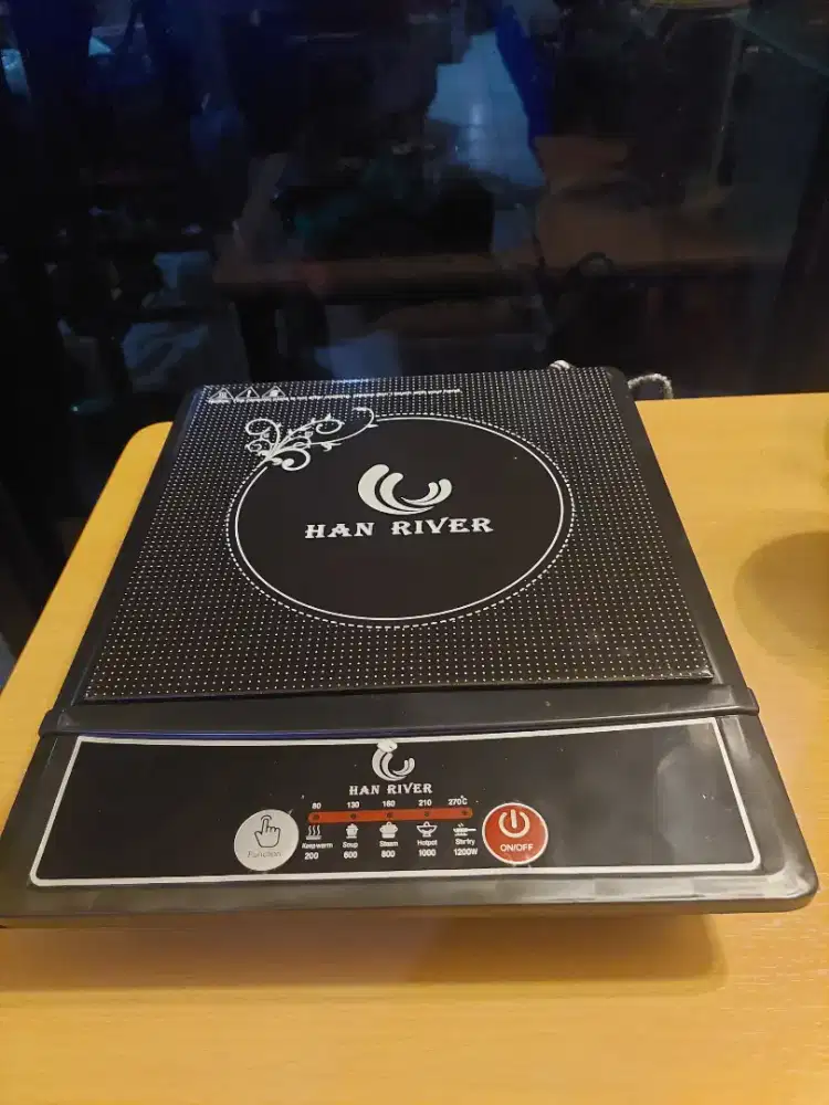 Kompor Induksi HAN RIVER