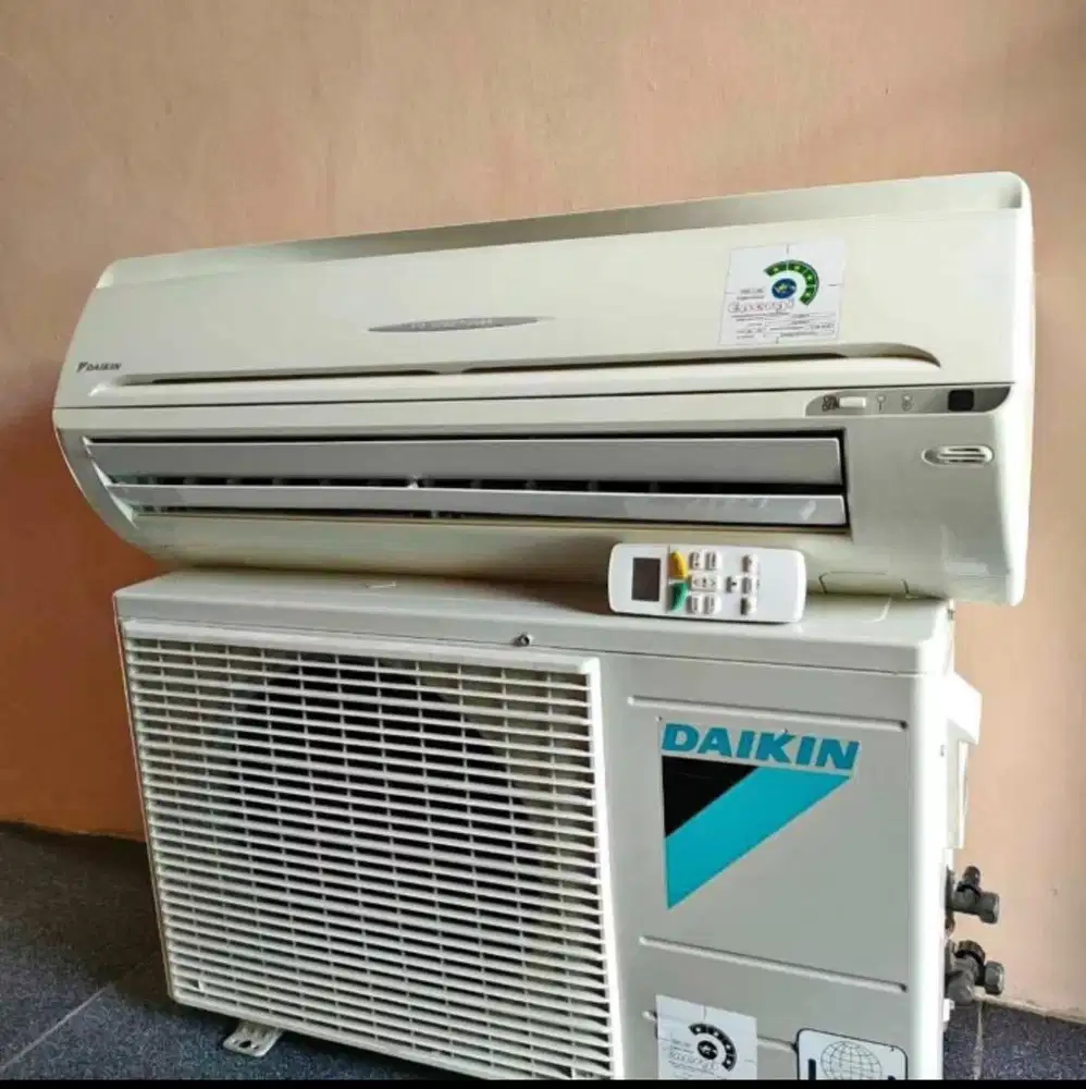 AC SECOND DAIKIN THAILAND 1/2PK UNIT ONLY 100%ORIGINAL GARANSI 3 BULAN