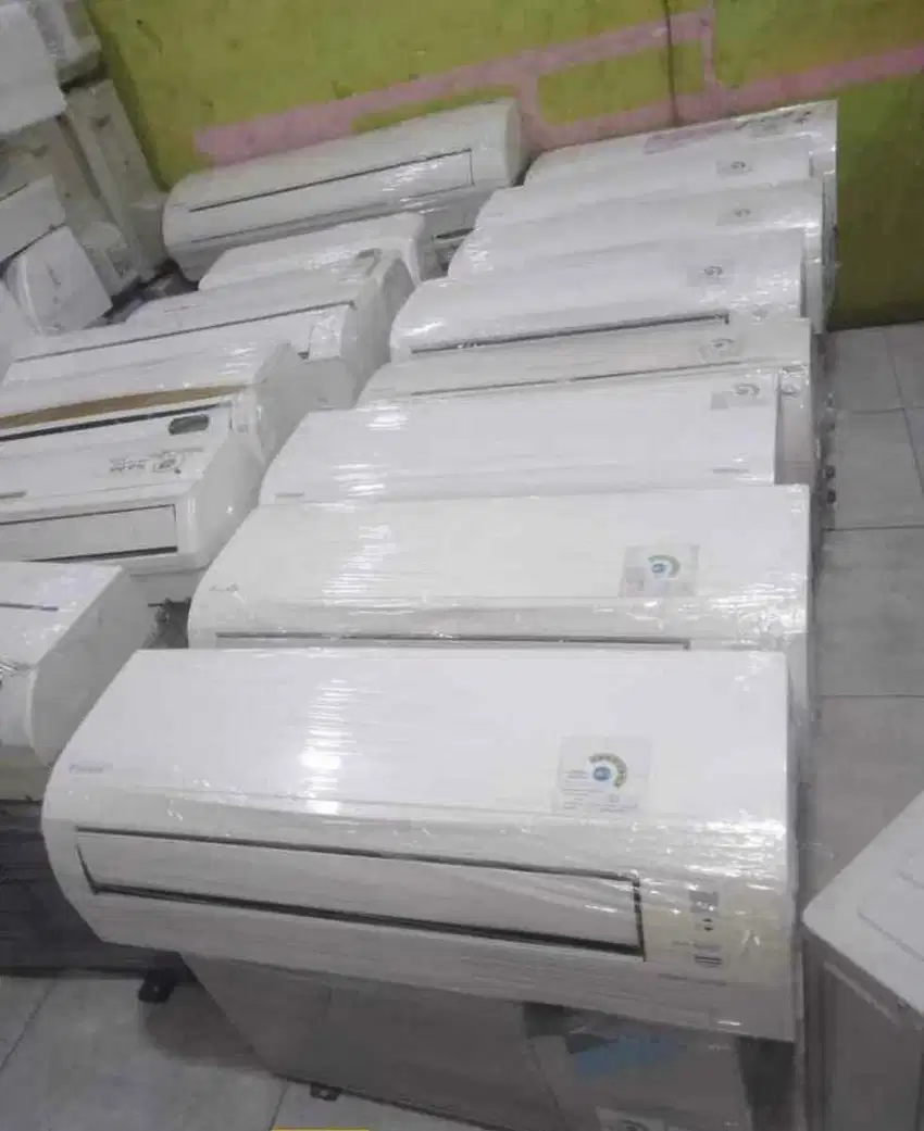 Ac second daikin 1pk standart gress full original garansi 3 bulan