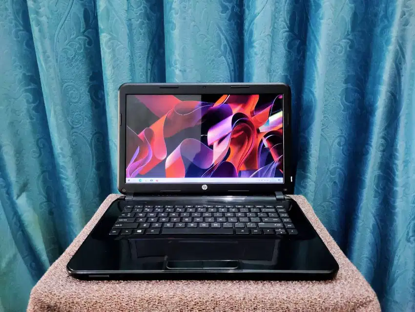 Jual Laptop Murah Hp 14 (AMD E1 - 2100, RAM 8 GB, SSD 128 GB, 14 inch)