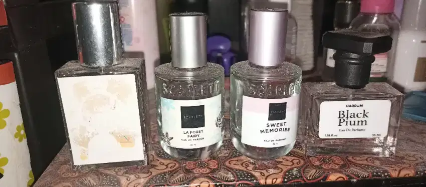 Botol parfum bekas